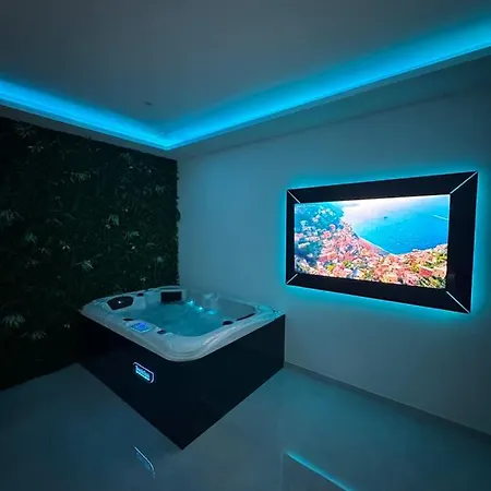 Villa Luxury Living *